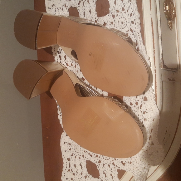 NEW CHARLES DAVID sandals - Picture 3 of 5